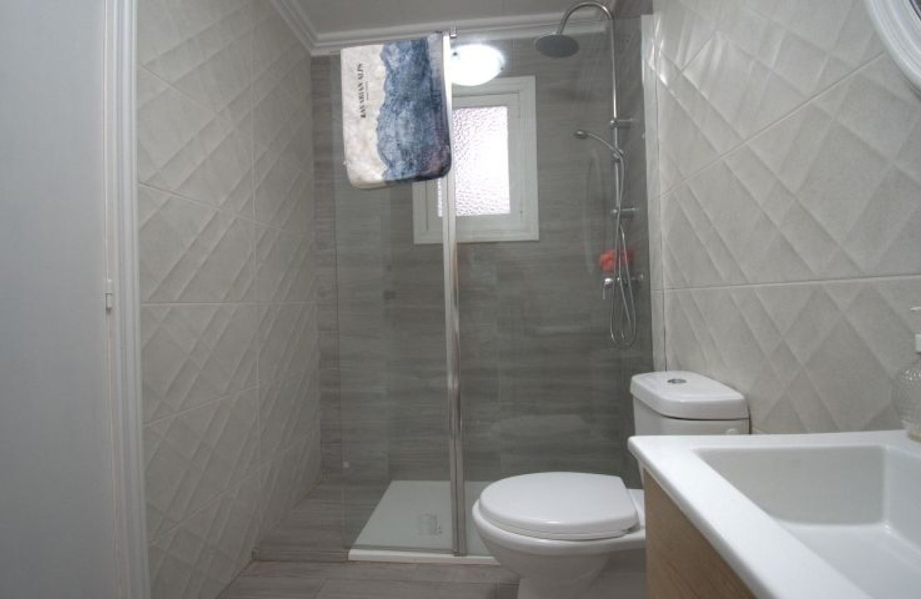 Resale - Apartment / flat - Torrevieja