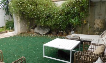 Resale - Villa - Alicante