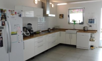 Resale - Villa - Alicante