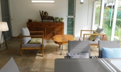 Resale - Villa - Alicante