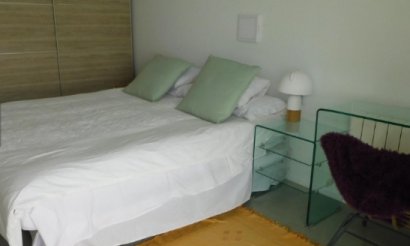 Resale - Villa - Alicante