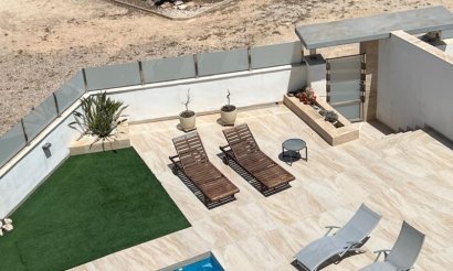 Resale - Villa - Orihuela Costa