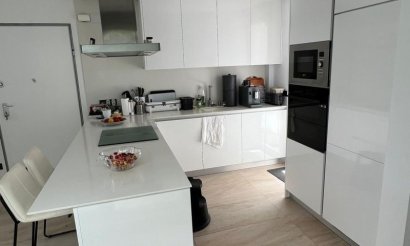 Resale - Villa - Orihuela Costa