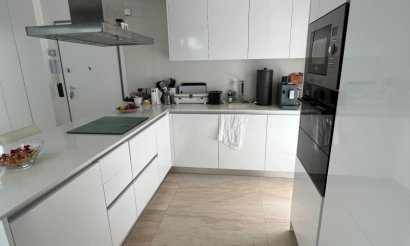 Resale - Villa - Orihuela Costa