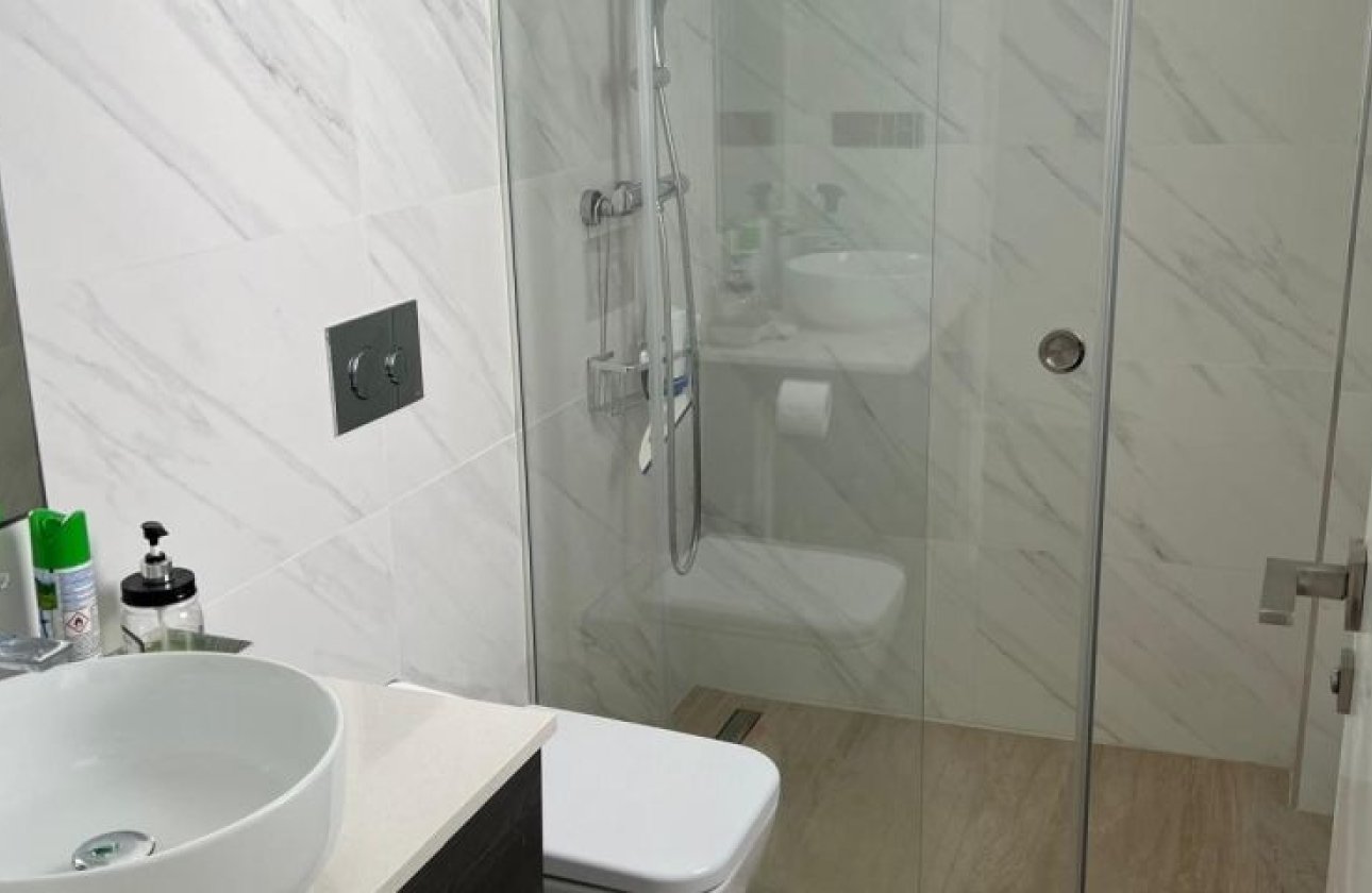 Resale - Villa - Orihuela Costa