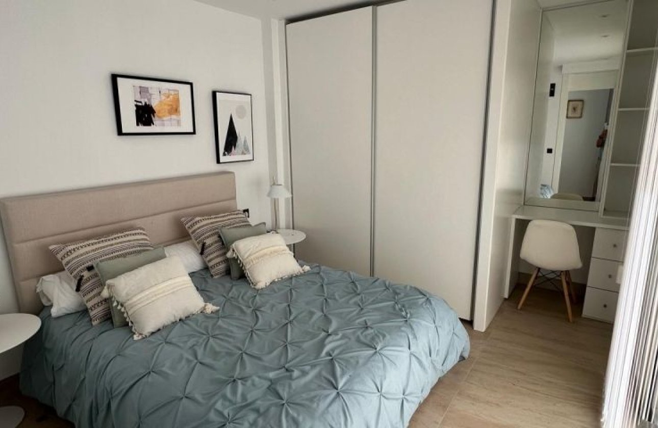 Resale - Villa - Orihuela Costa