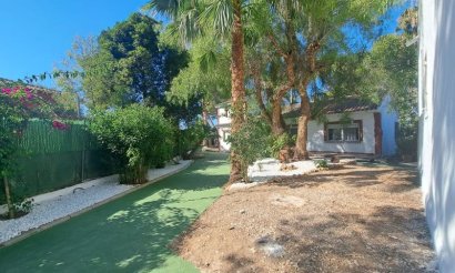 Revente - Villa - Orihuela Costa - Orihuela