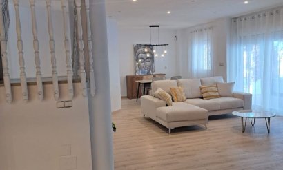 Revente - Villa - Orihuela Costa - Orihuela