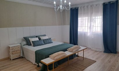 Revente - Villa - Orihuela Costa - Orihuela