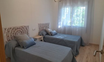 Revente - Villa - Orihuela Costa - Orihuela