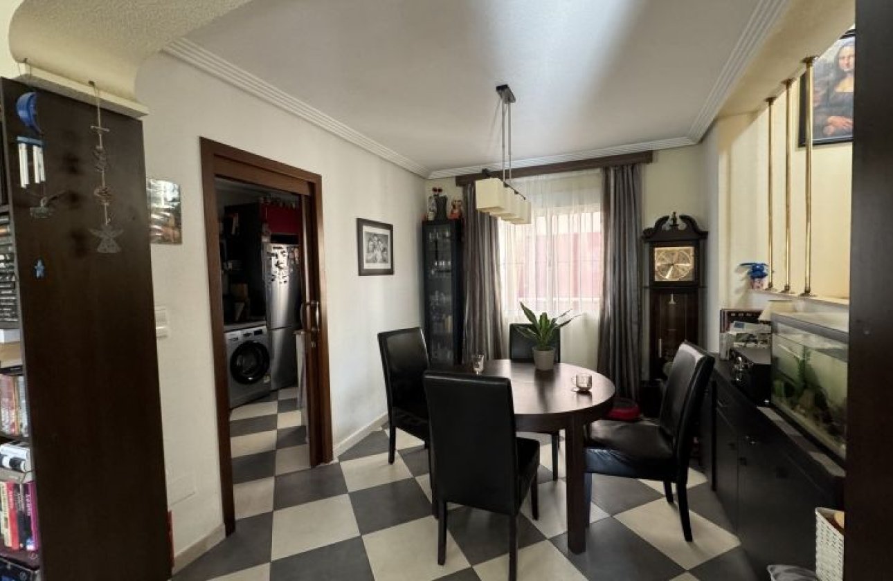Reventa - Villa - Orihuela Costa