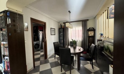 Reventa - Villa - Orihuela Costa