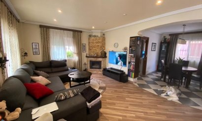 Reventa - Villa - Orihuela Costa