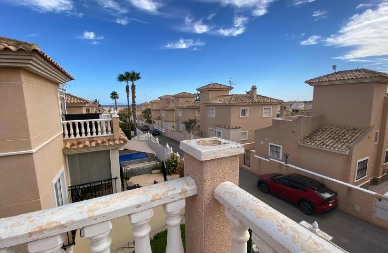 Reventa - Villa - Orihuela Costa