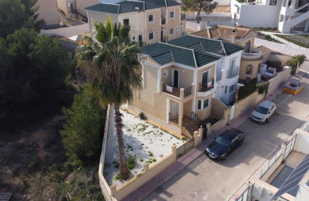 Revente - Villa / Semi detached - Orihuela Costa - Orihuela