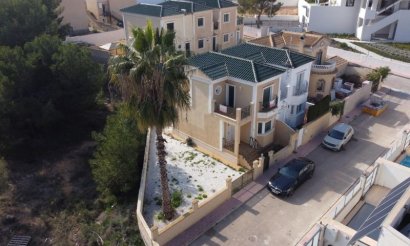 Revente - Villa / Semi detached - Orihuela Costa - Orihuela