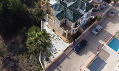 Revente - Villa / Semi detached - Orihuela Costa - Orihuela
