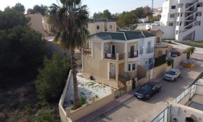Revente - Villa / Semi detached - Orihuela Costa - Orihuela