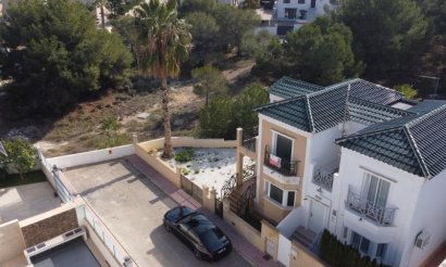 Revente - Villa / Semi detached - Orihuela Costa - Orihuela