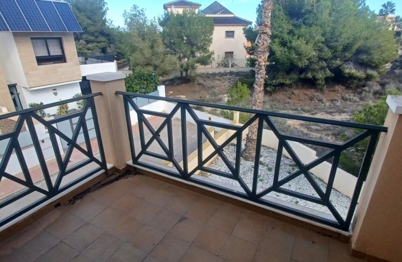 Revente - Villa / Semi detached - Orihuela Costa - Orihuela