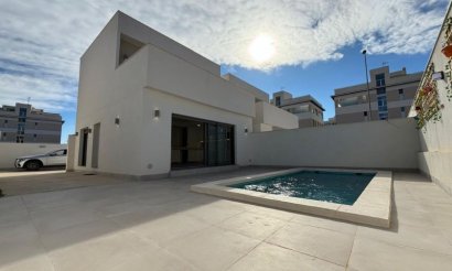 Resale - Villa - Orihuela Costa