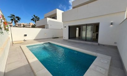 Resale - Villa - Orihuela Costa
