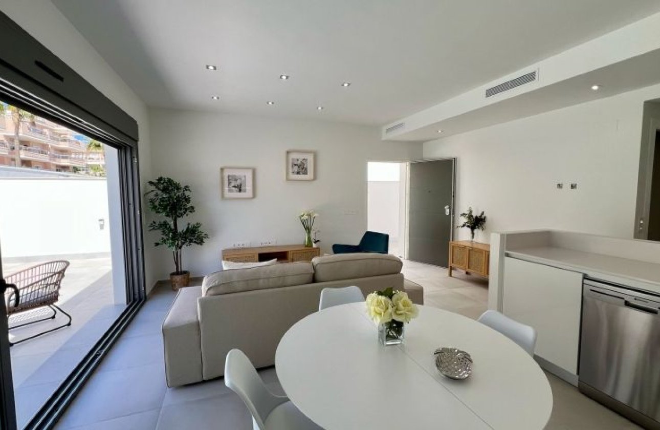 Resale - Villa - Orihuela Costa