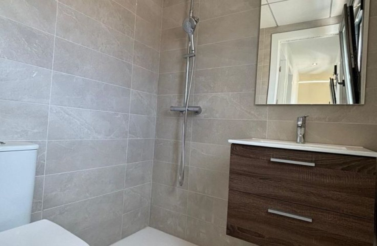 Resale - Villa - Orihuela Costa