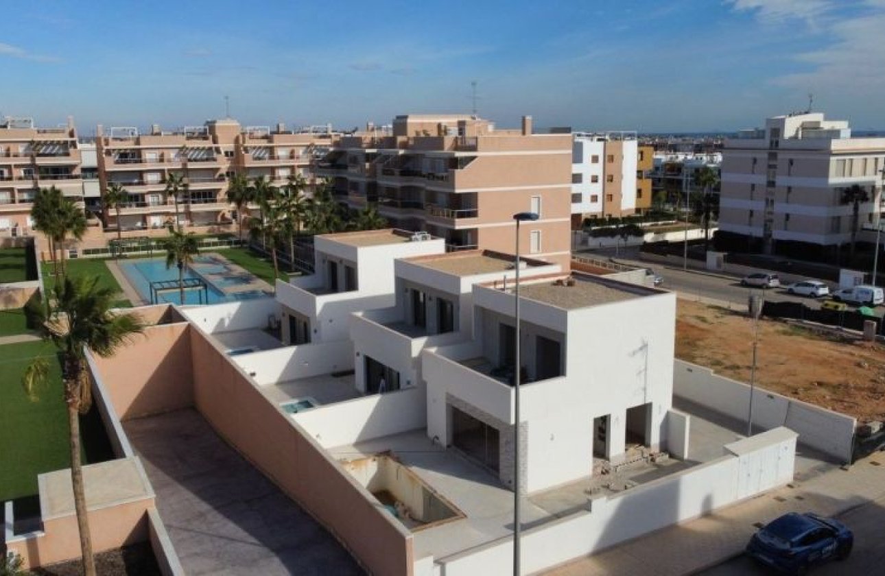 Resale - Villa - Orihuela Costa