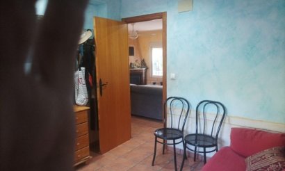 Resale - Villa - Elche