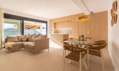 Resale - Villa - Torrevieja