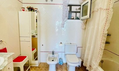 Resale - Apartment / flat - Torrevieja