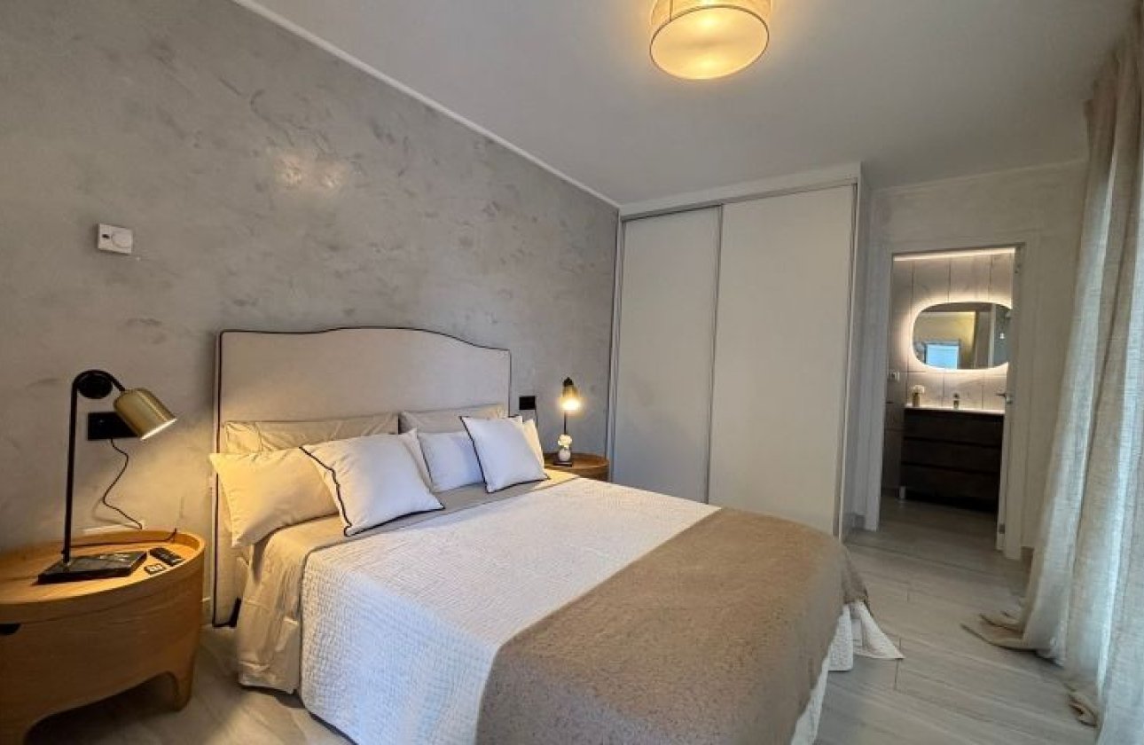 Reventa - Villa - Orihuela Costa