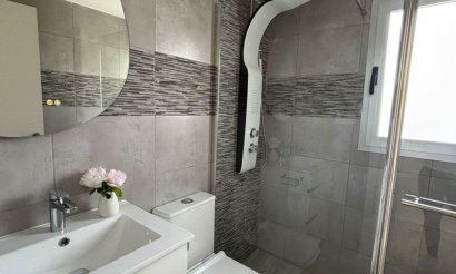 Reventa - Villa - Orihuela Costa