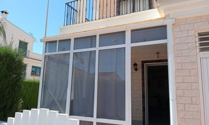 Resale - Villa - Pilar de la Horadada
