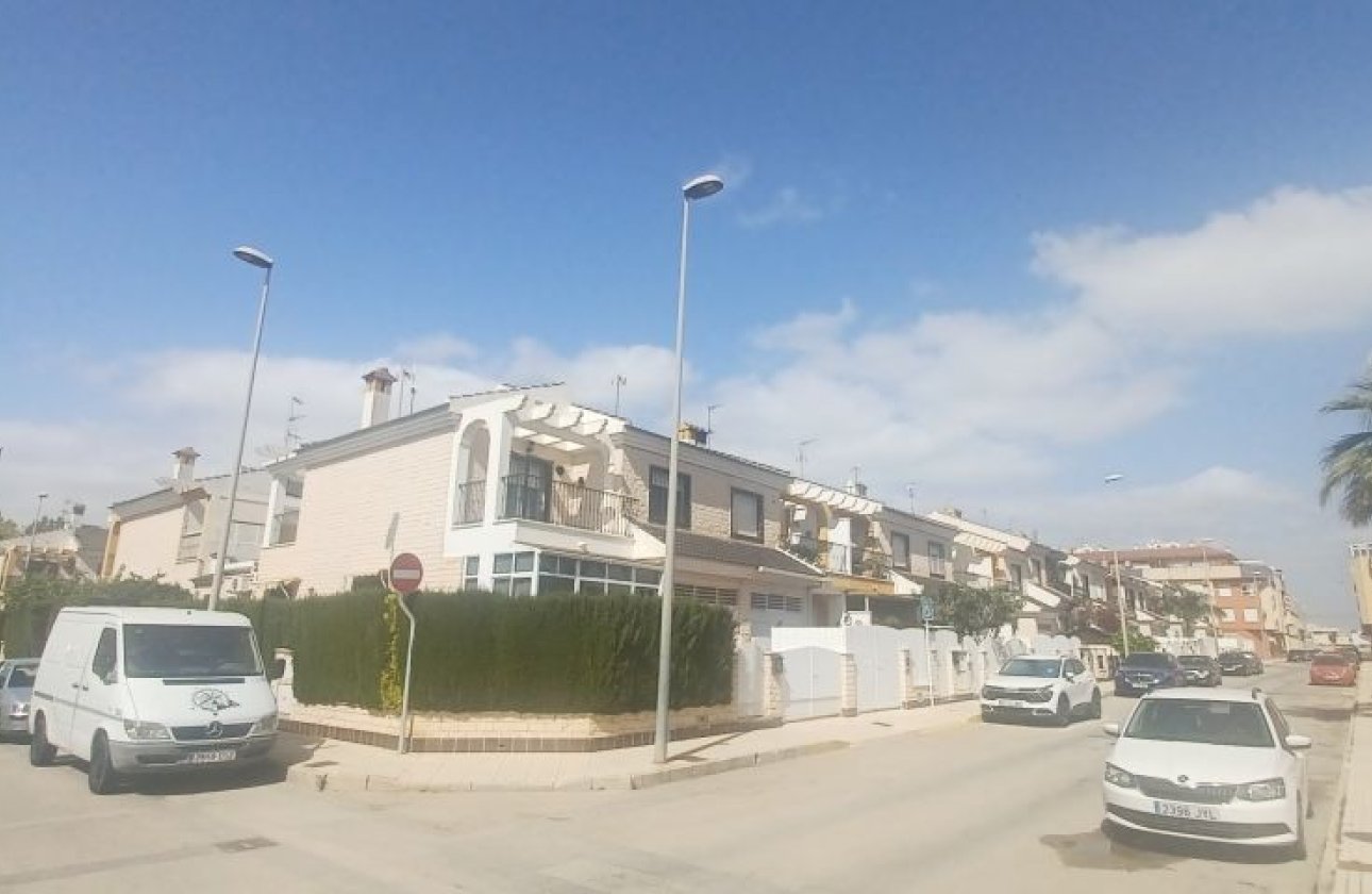 Resale - Villa - Pilar de la Horadada