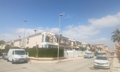 Resale - Villa - Pilar de la Horadada