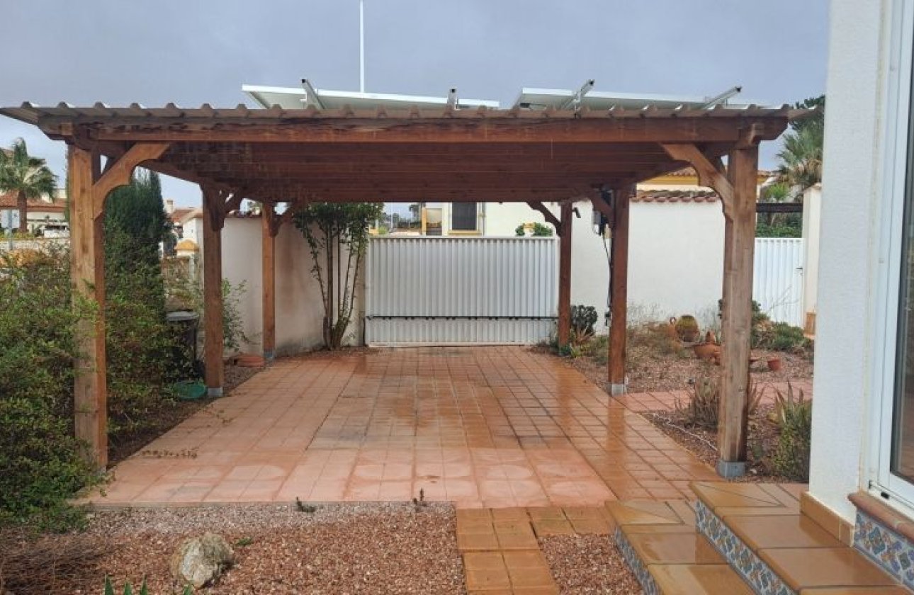 Resale - Villa - Hondón de las Nieves