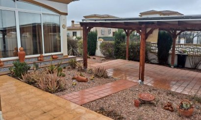Resale - Villa - Hondón de las Nieves