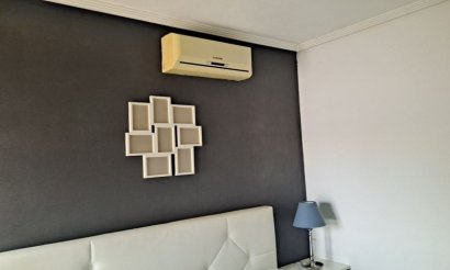 Resale - Villa - Hondón de las Nieves