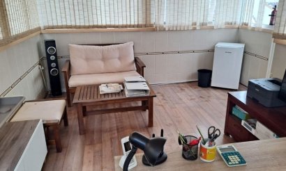Resale - Villa - Hondón de las Nieves