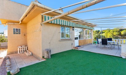 Revente - Villa - Torrevieja - Los Balcones