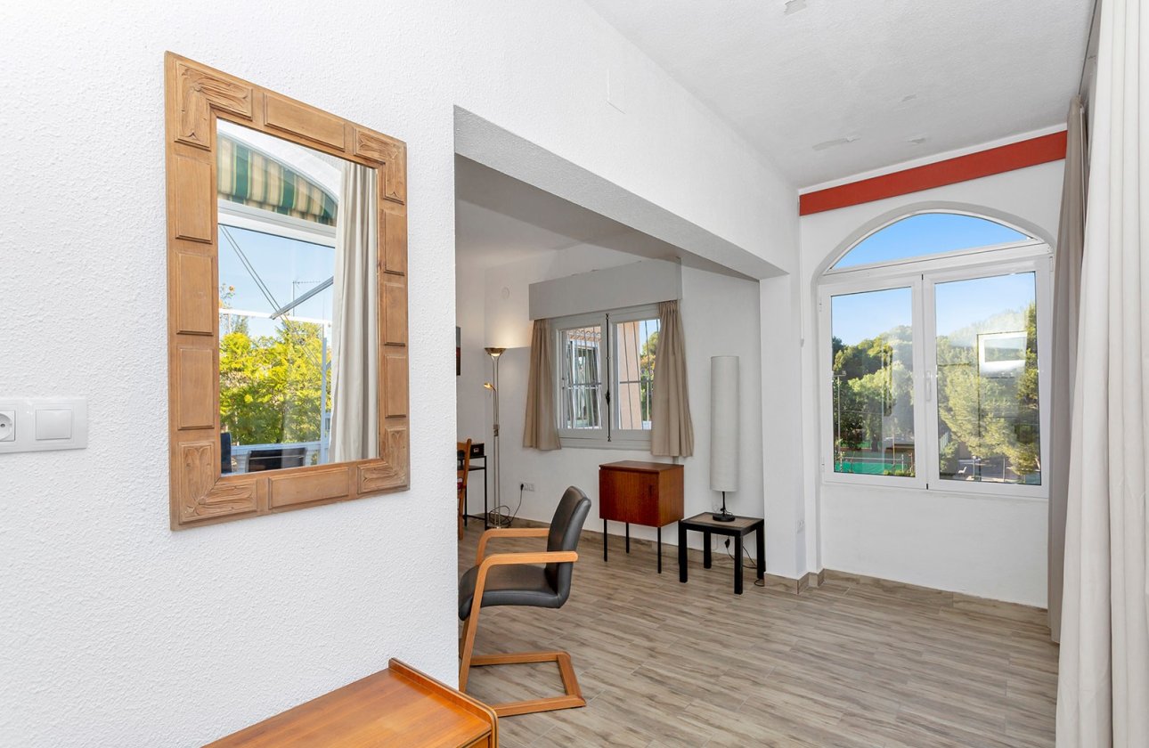 Revente - Villa - Torrevieja - Los Balcones