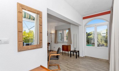 Revente - Villa - Torrevieja - Los Balcones