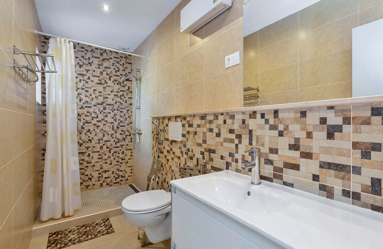 Revente - Villa - Torrevieja - Los Balcones