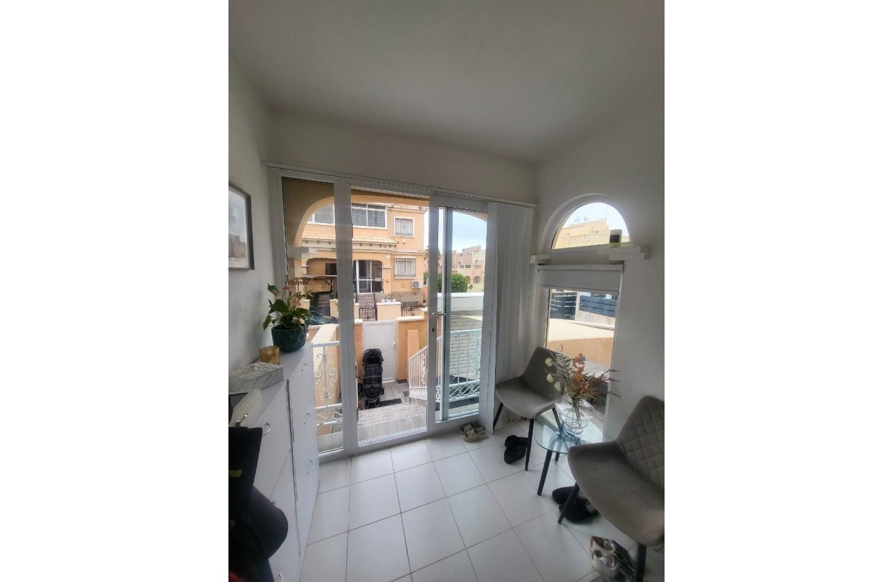 Revente - Villa - Orihuela Costa - Villamartín