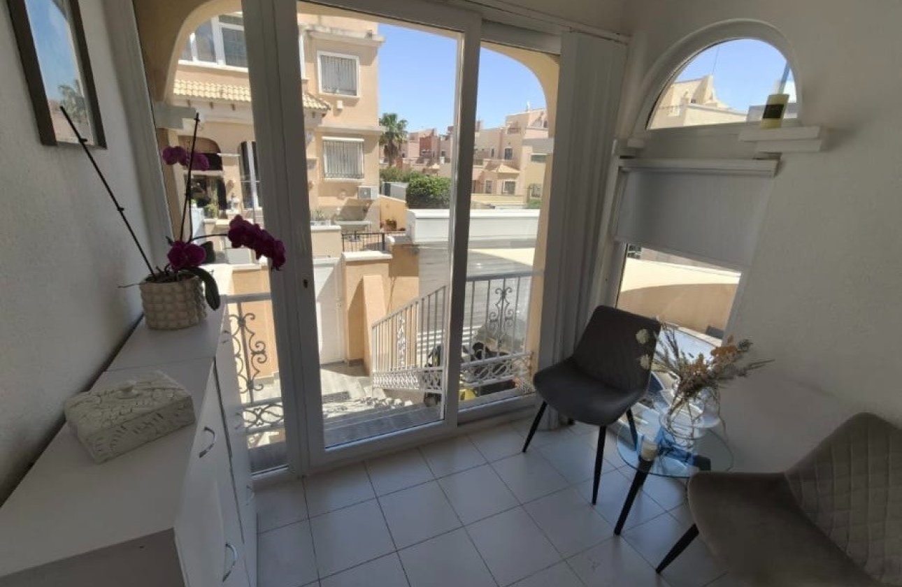 Revente - Villa - Orihuela Costa - Villamartín