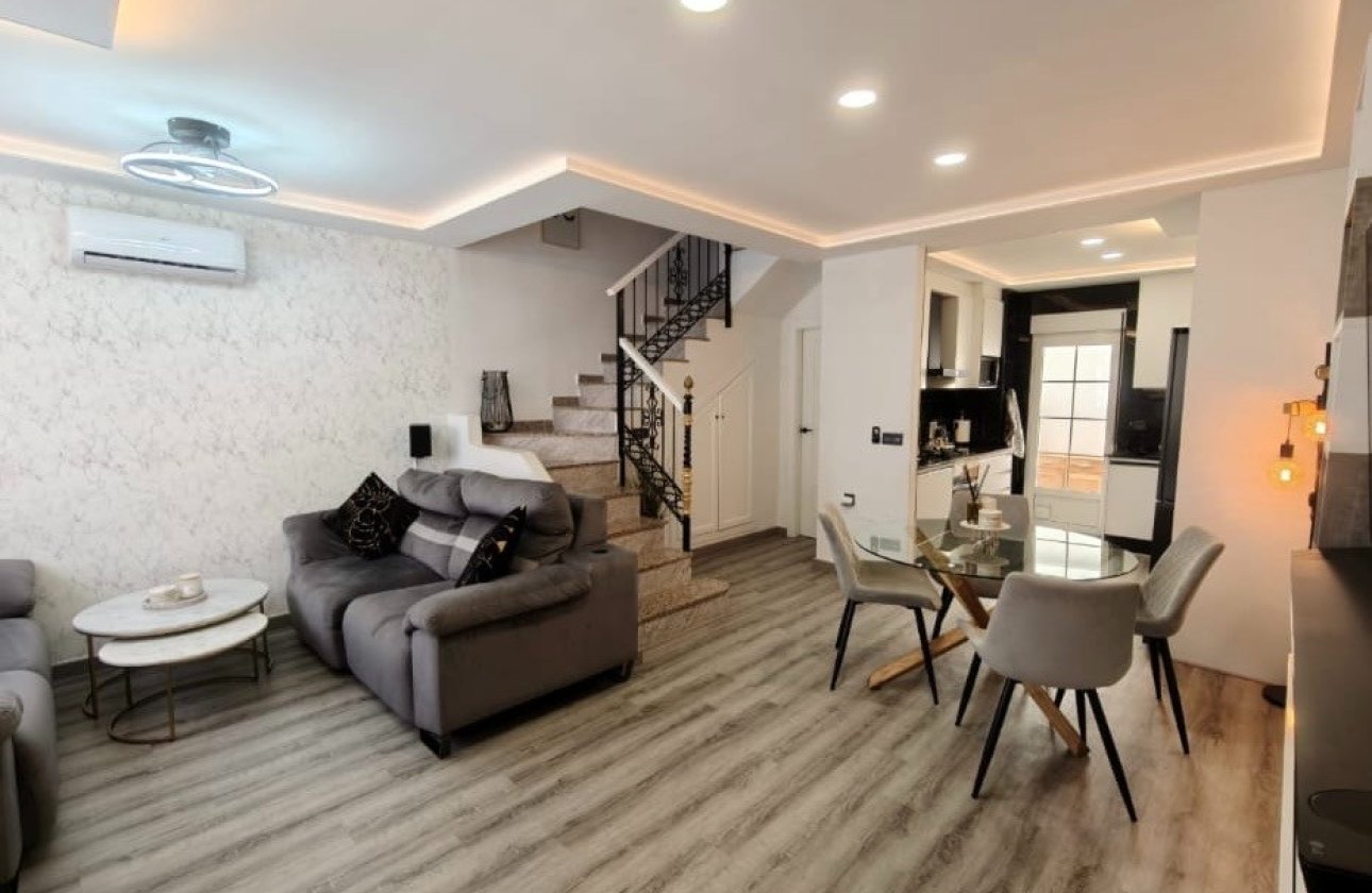 Revente - Villa - Orihuela Costa - Villamartín