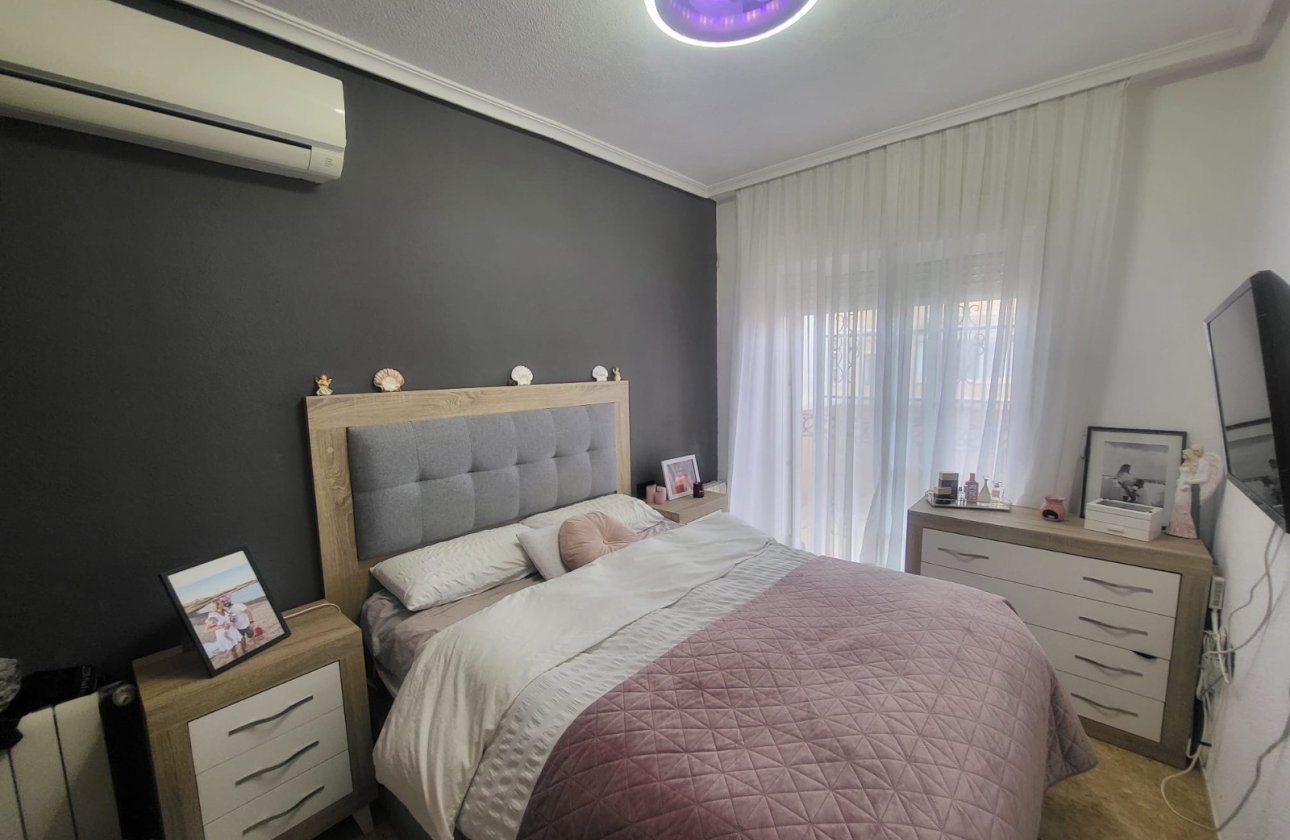 Revente - Villa - Orihuela Costa - Villamartín