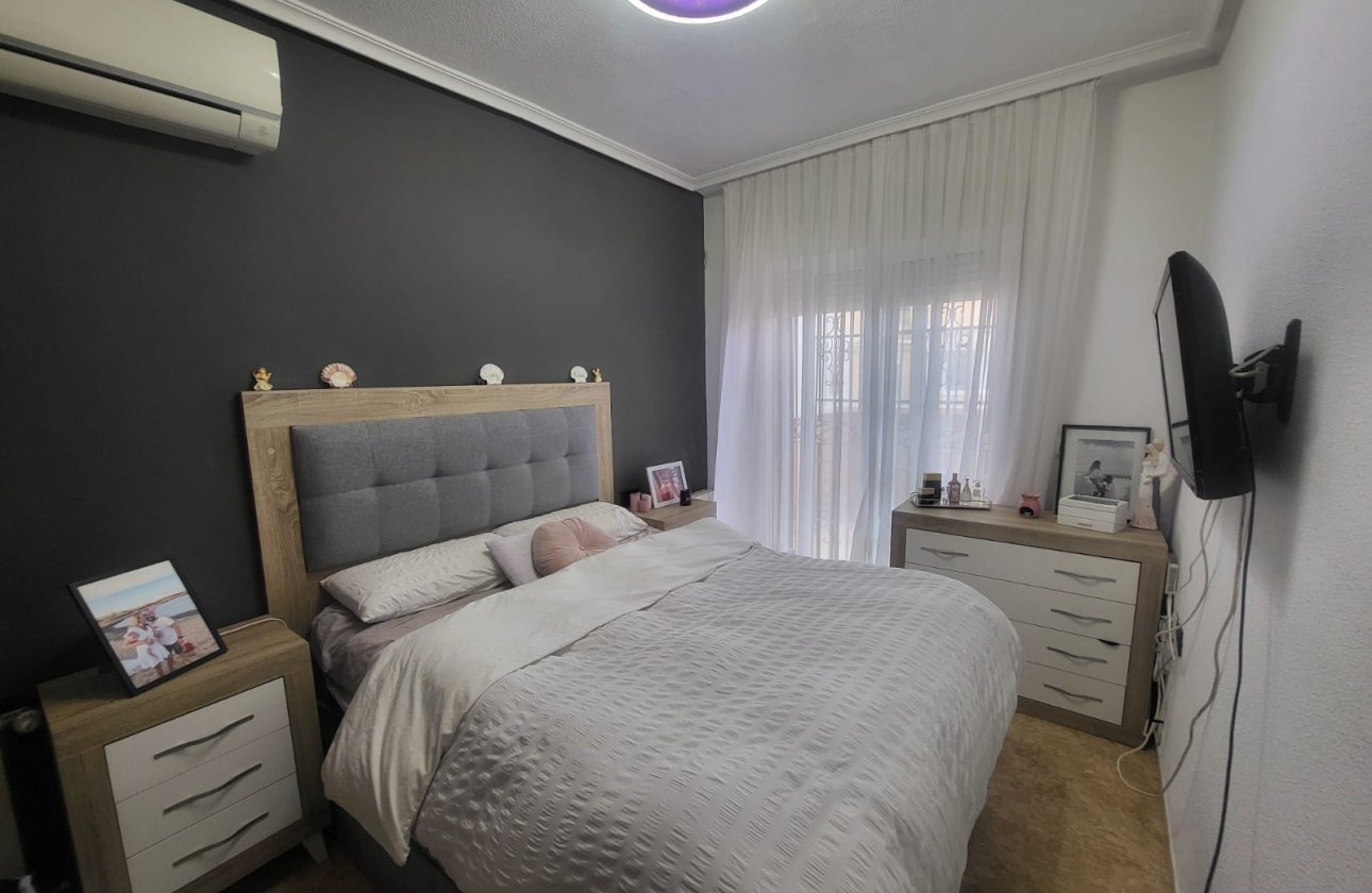 Revente - Villa - Orihuela Costa - Villamartín